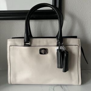 Coach 25805 Legacy Two-tone Chelsea Leather Carryall Mushroom Black